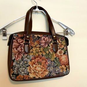 Amanda Smith | Vintage Floral Tapestry Handbag